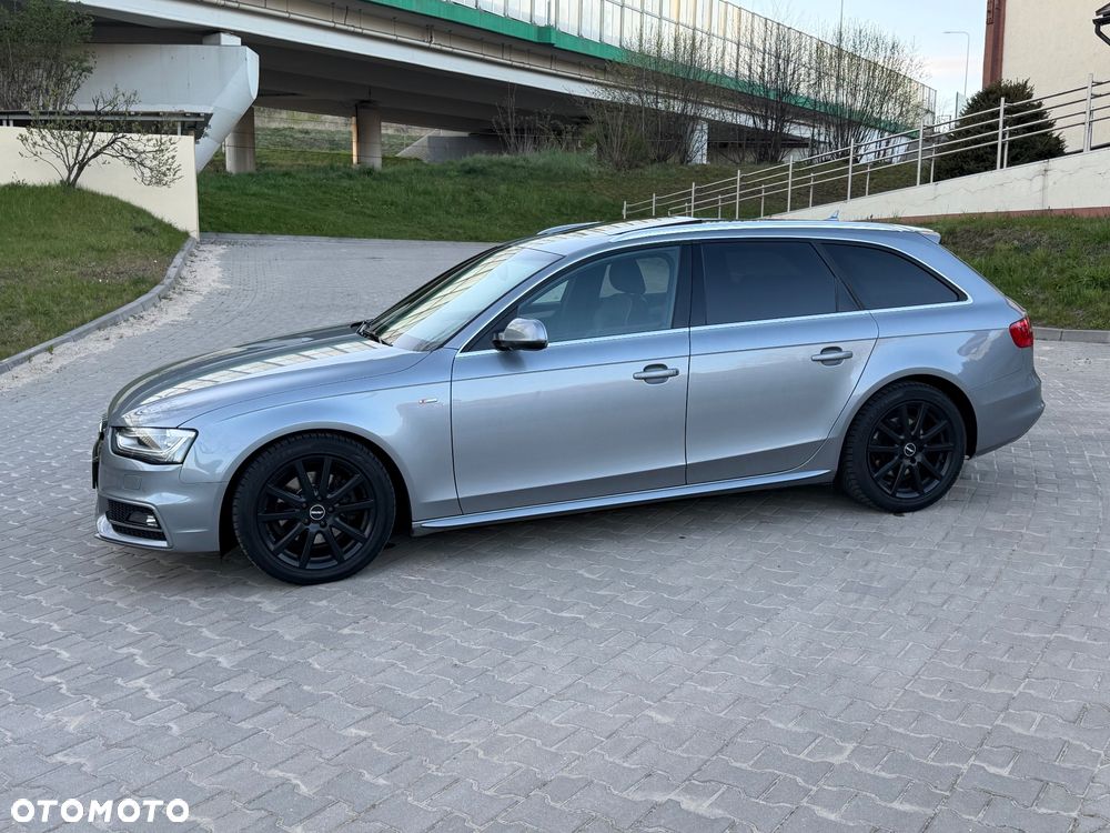 Audi A4 Avant 2.0 TDI DPF clean diesel multitronic S line Sportpaket - 2