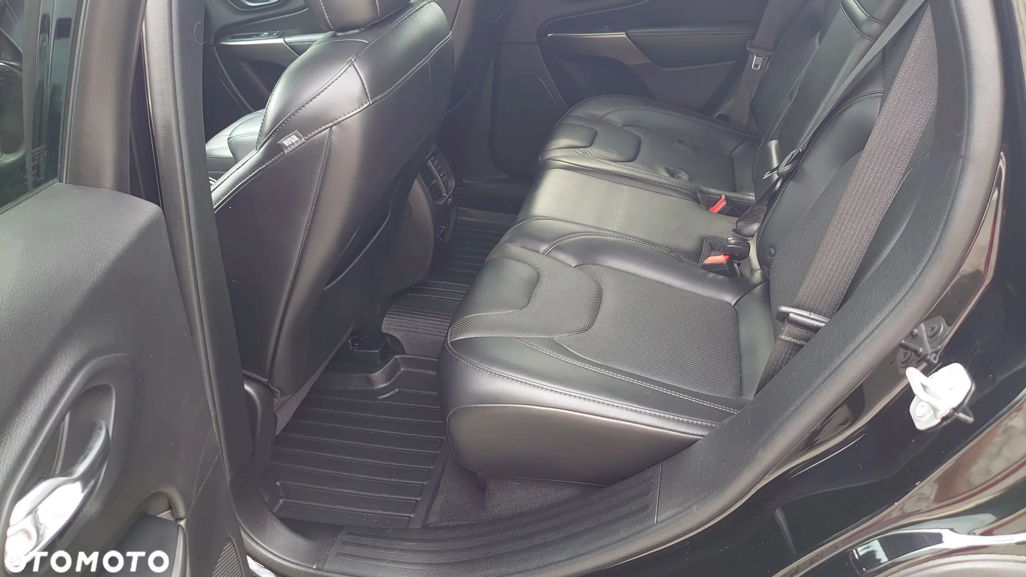 Jeep Cherokee 3.2 V6 Active Drive I Limited - 16