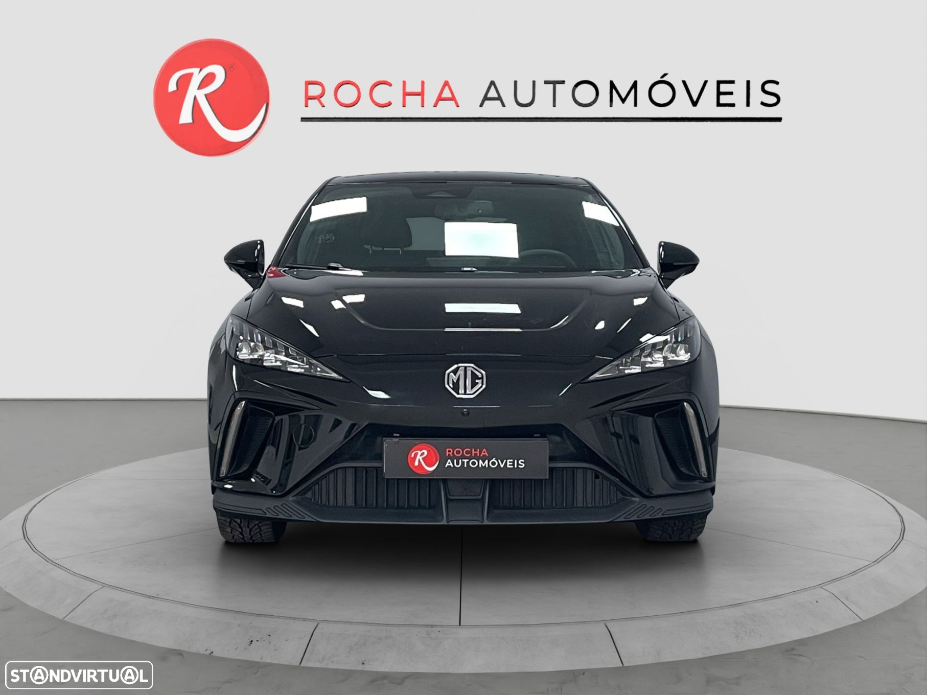 MG MG4 64 kWh Luxury - 2