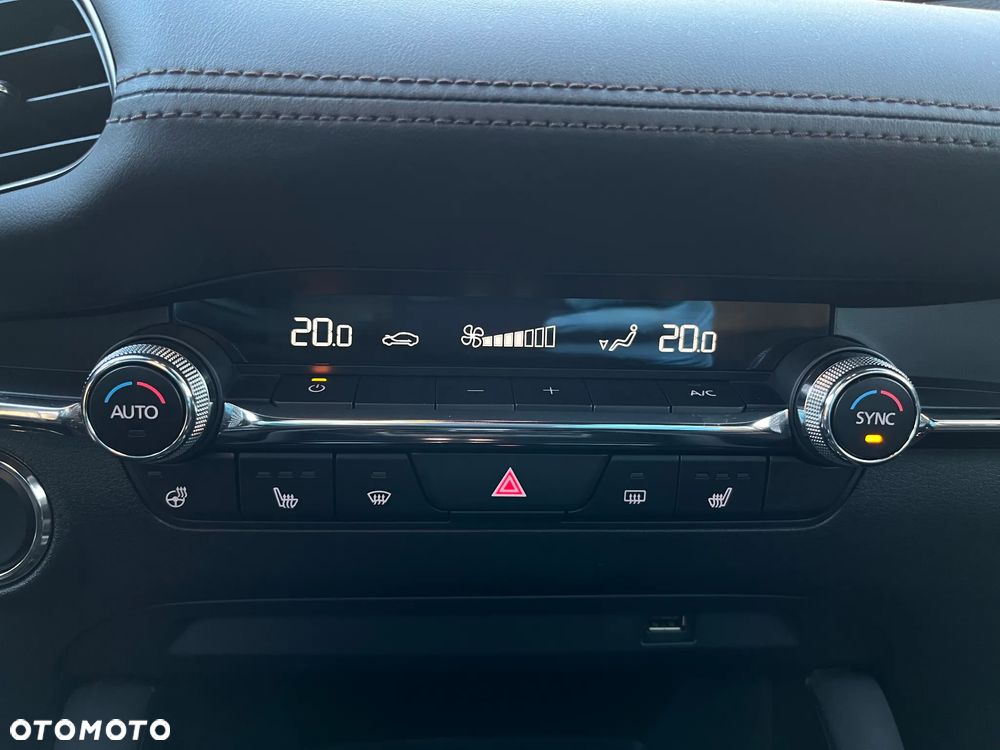 Mazda 3 SKYACTIV-X 2.0 M-Hybrid - 21