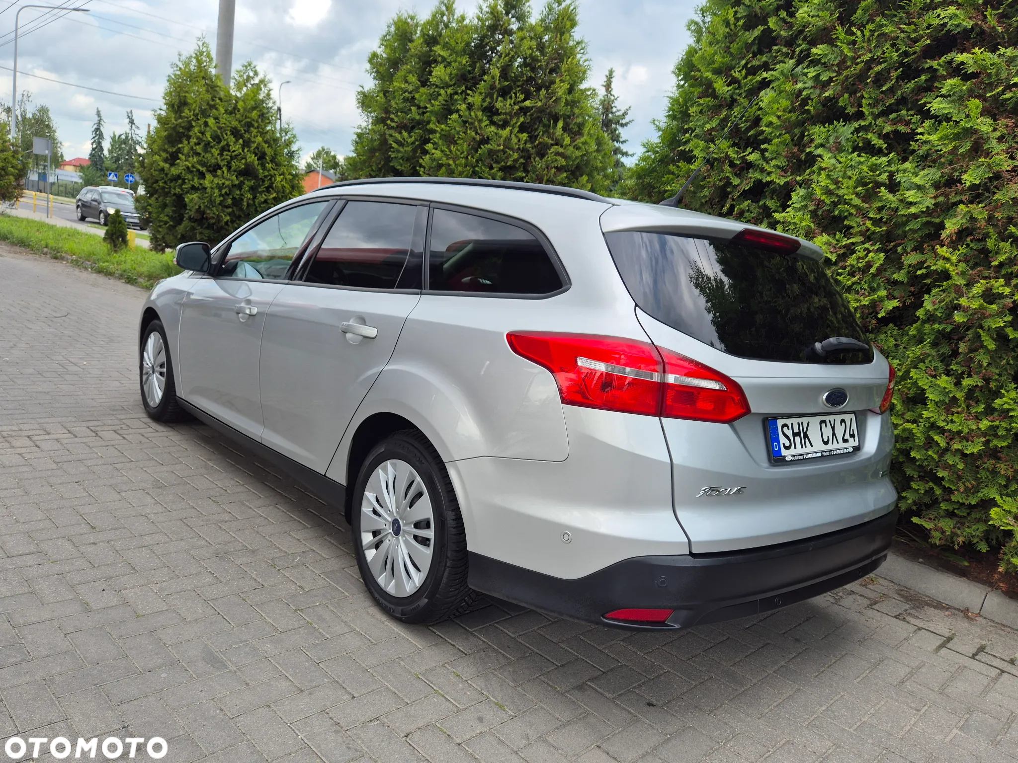 Ford Focus Turnier 1.0 EcoBoost Start-Stopp-System TITANIUM STYLE - 8