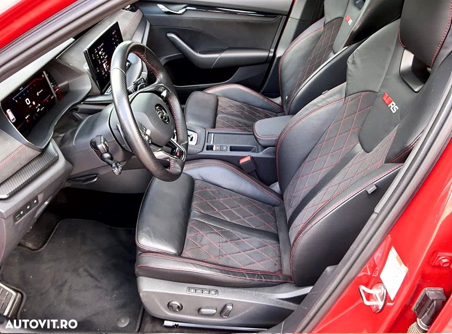 Skoda Octavia 2.0 TDI DSG 4X4 RS Plus - 11