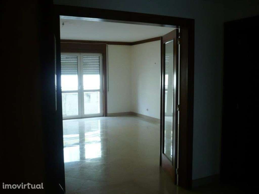 Excelente Apartamento T4 para Arrendamento - Parque das Nações | Ru... - Grande imagem: 3/15