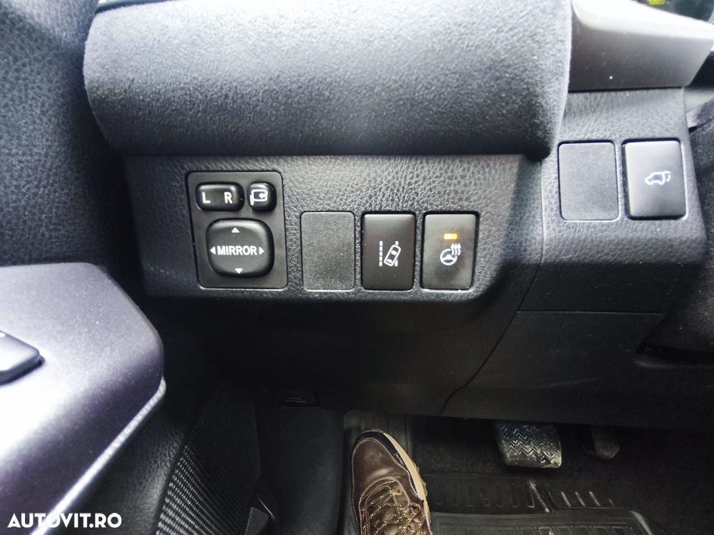 Toyota RAV4 2.5 4x4 Style Selection - 12