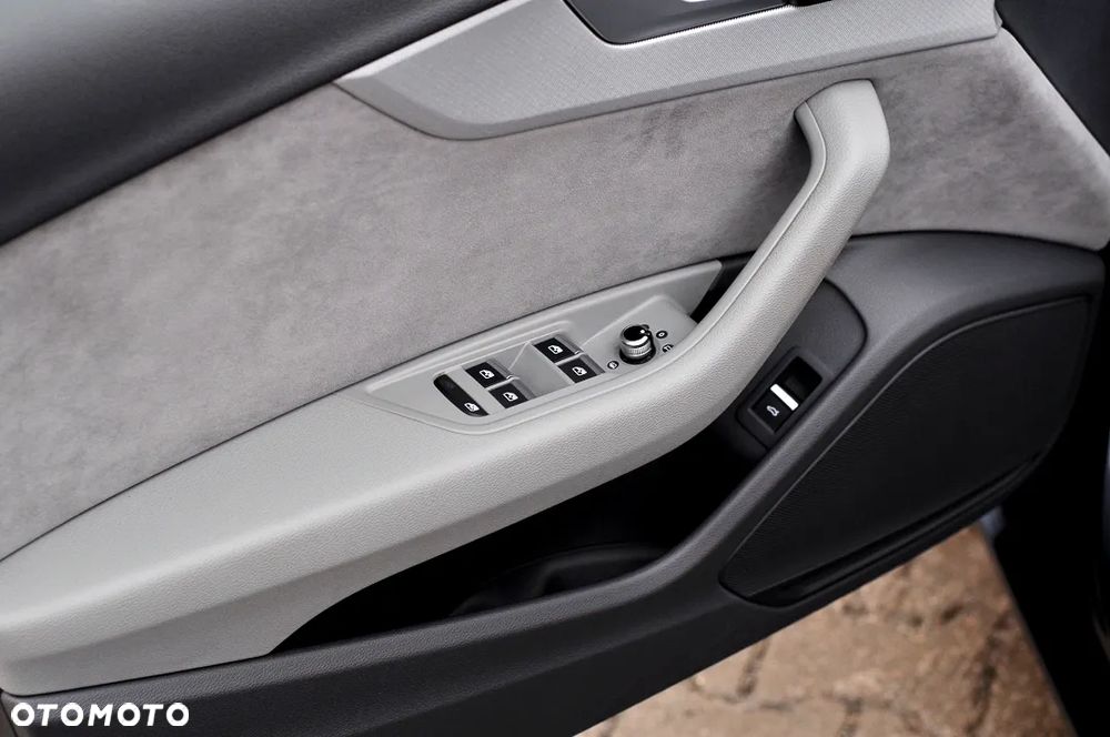 Audi A4 Avant 2.0 TFSI ultra S tronic sport - 19