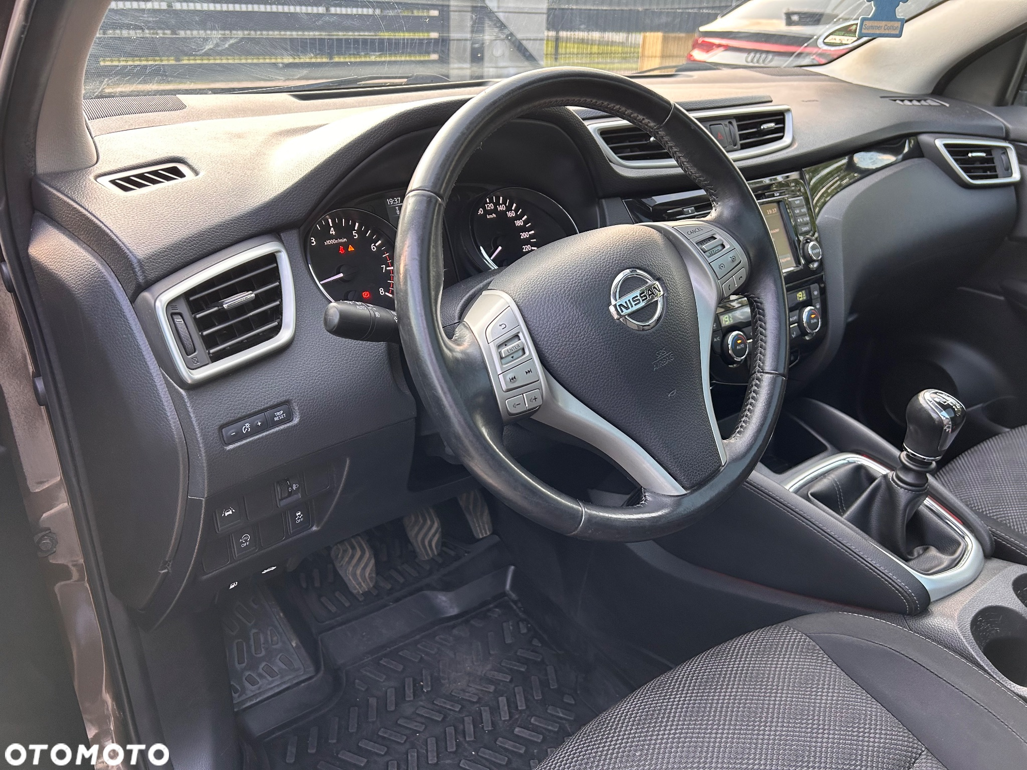 Nissan Qashqai 1.2 DIG-T Tekna - 17