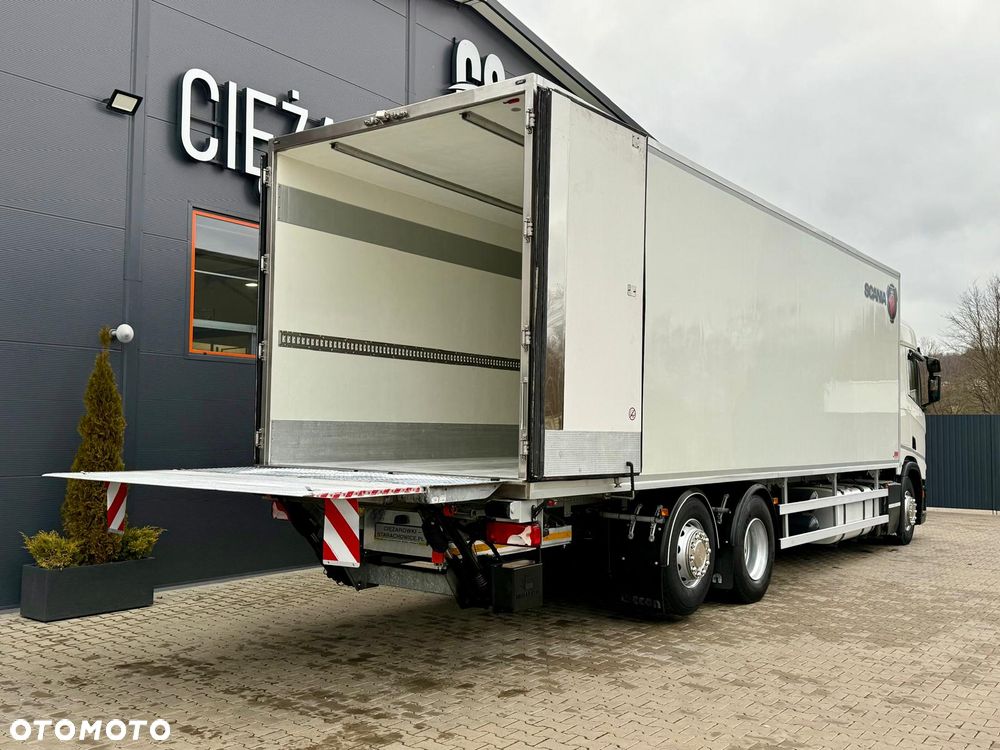 Scania R 450 chłodnia // 22 Epal // Świeżo z Niemiec! // sypialka // winda DHOLLANDIA // kühlkoffer, refrigerated box, fridge - 14