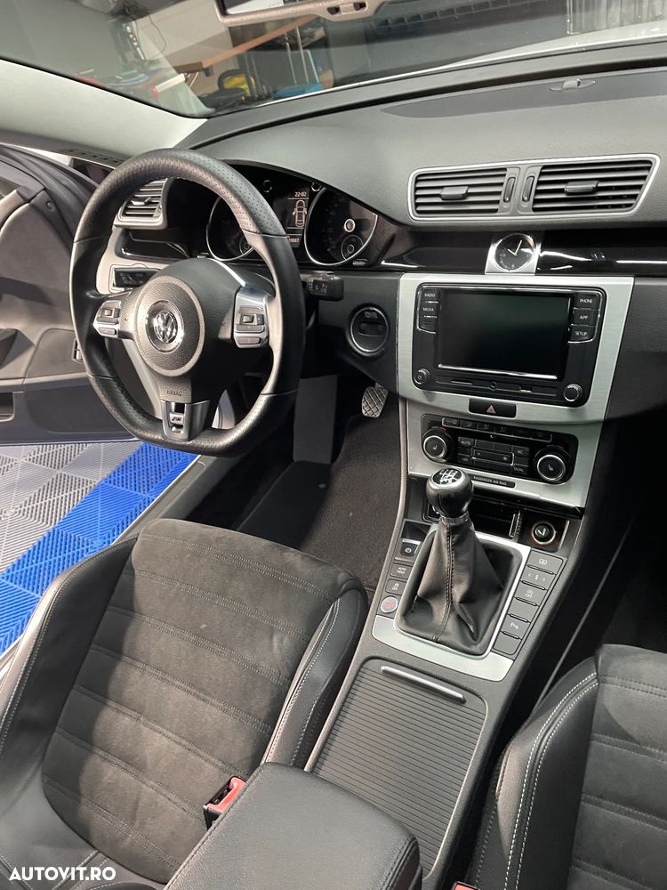 Volkswagen Passat CC 2.0 TDI BlueMotion Technology - 9