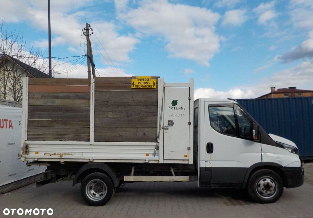Iveco Daily - 12