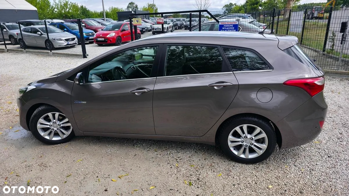 Hyundai i30 - 18