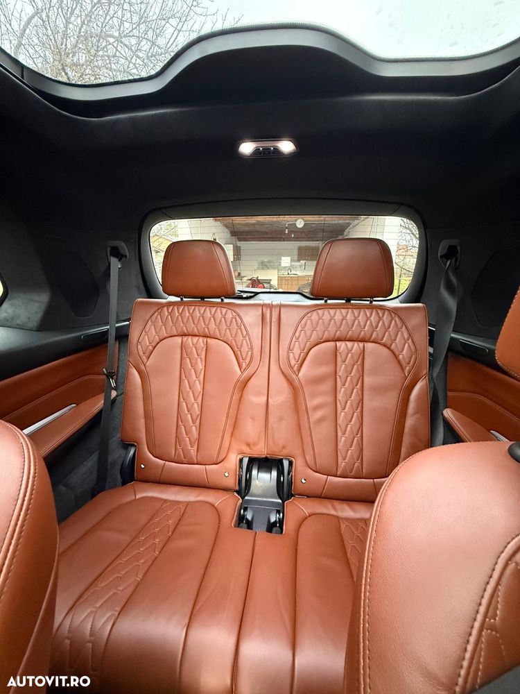 BMW X7 xDrive40i - 8
