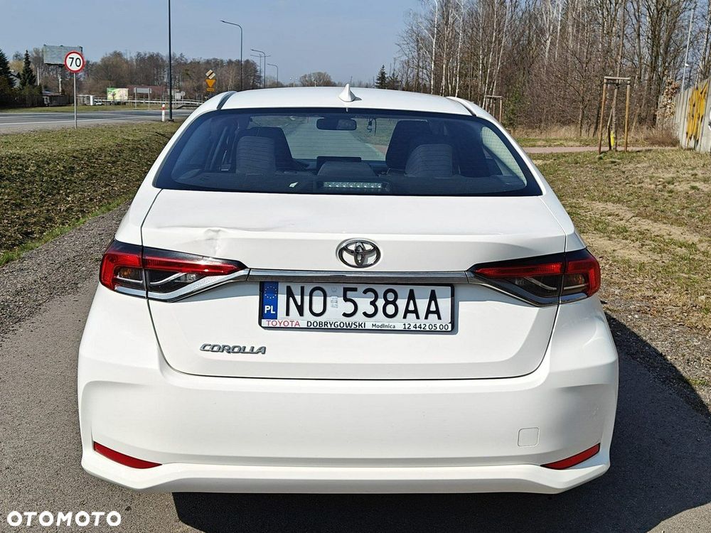 Toyota Corolla - 5