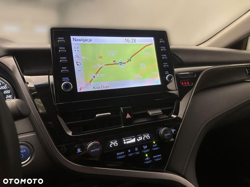 Toyota Camry 2.5 Hybrid Executive CVT - 16