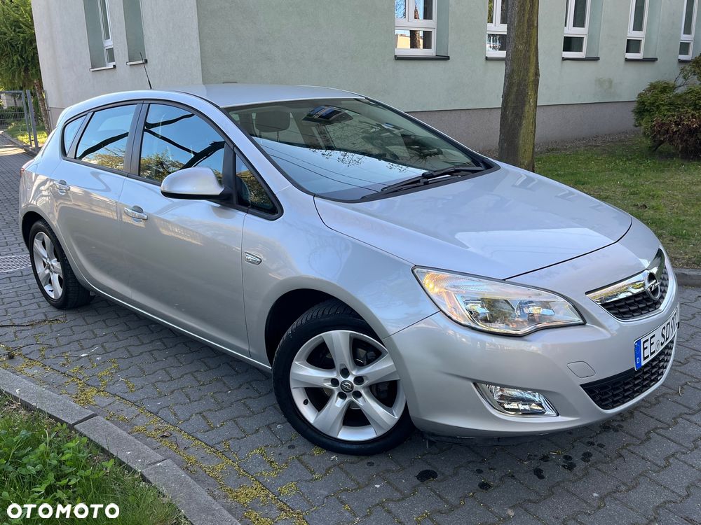 Opel Astra 1.4 EcoFLEX Edition - 9