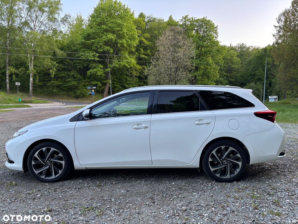 Toyota Auris 1.6 D-4D Edition-S - 4