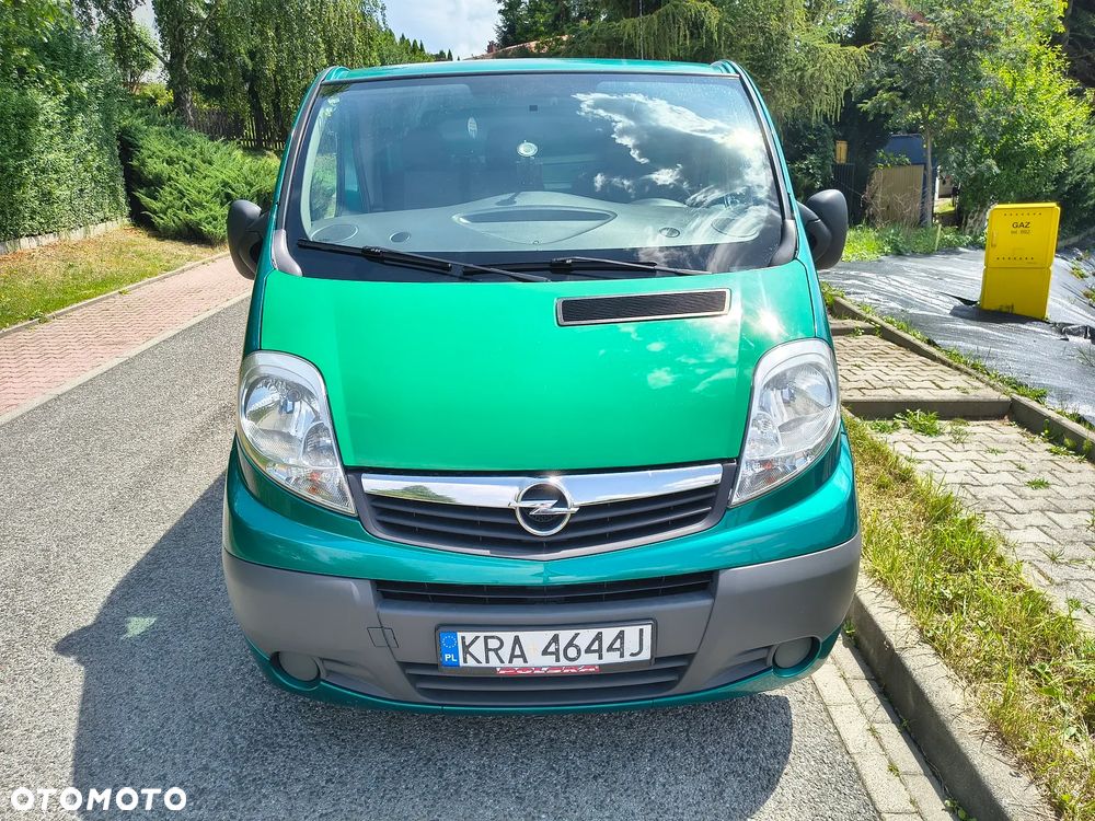 Opel Vivaro - 2