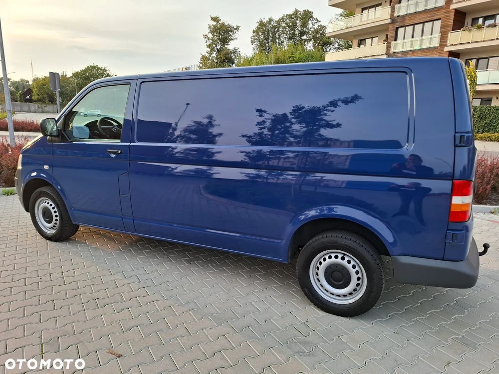Volkswagen Transporter T5 2008 LONG 3OSOBOWY KLIMA - 8