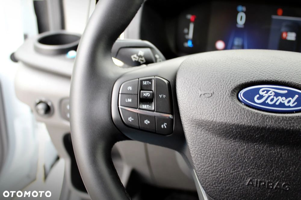 Ford Transit bliźniak kontener 8 euro palet chłodnia / mroźnia do -10'C / Winda 750kg BAR - 15