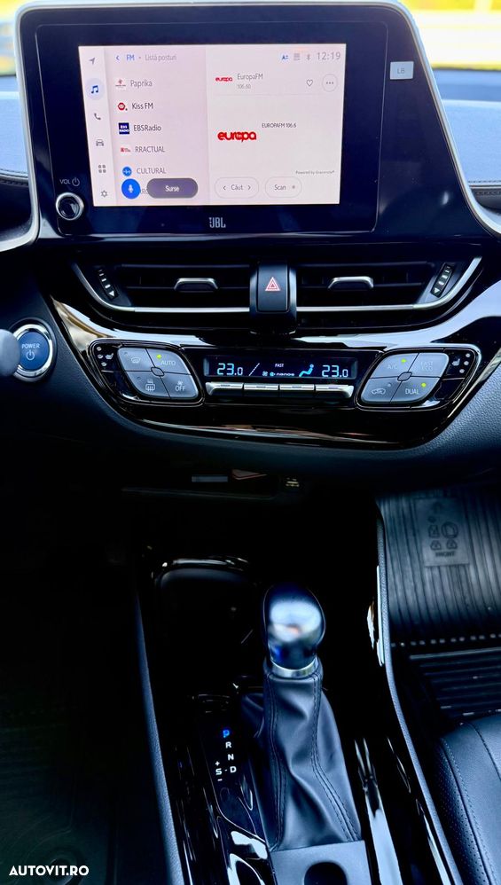 Toyota C-HR 2.0 HSD 184 CP 4x2 CVT C-ult Style bi-tone - 16