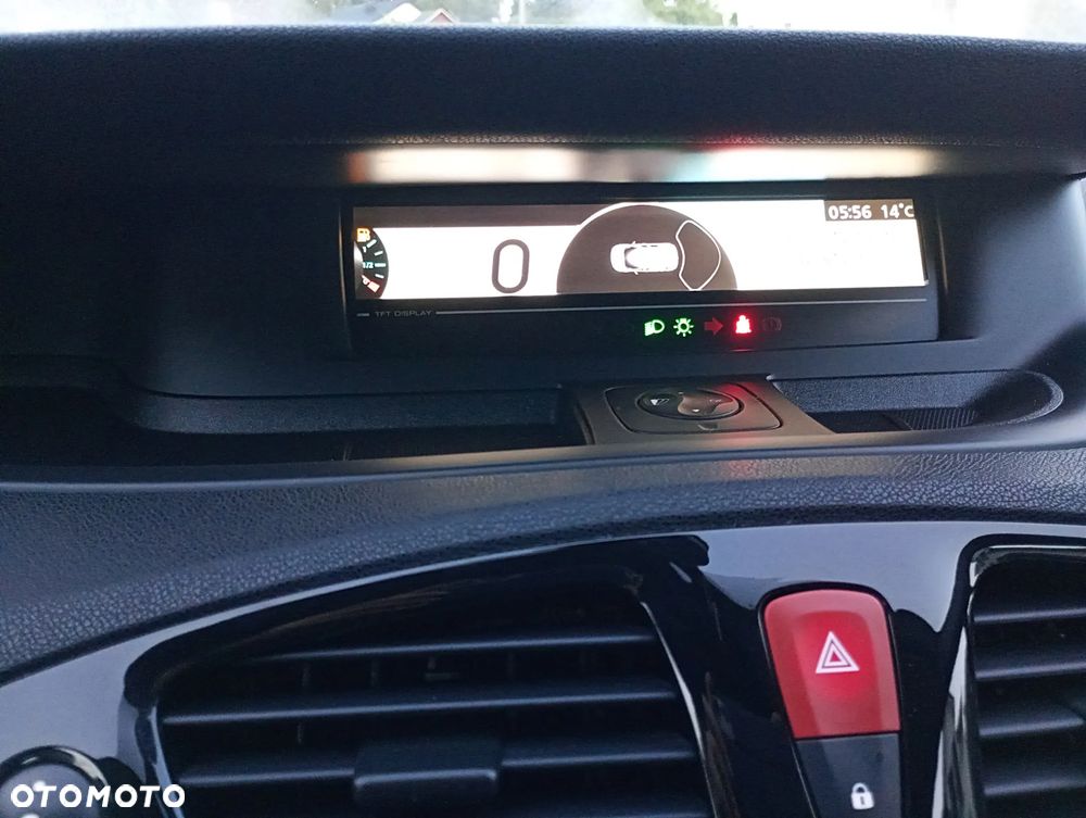 Renault Scenic - 26