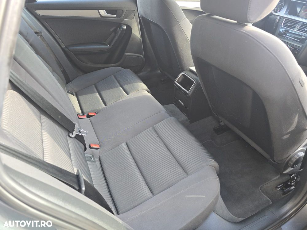 Audi A4 2.0 TDI DPF multitronic Ambiente - 7