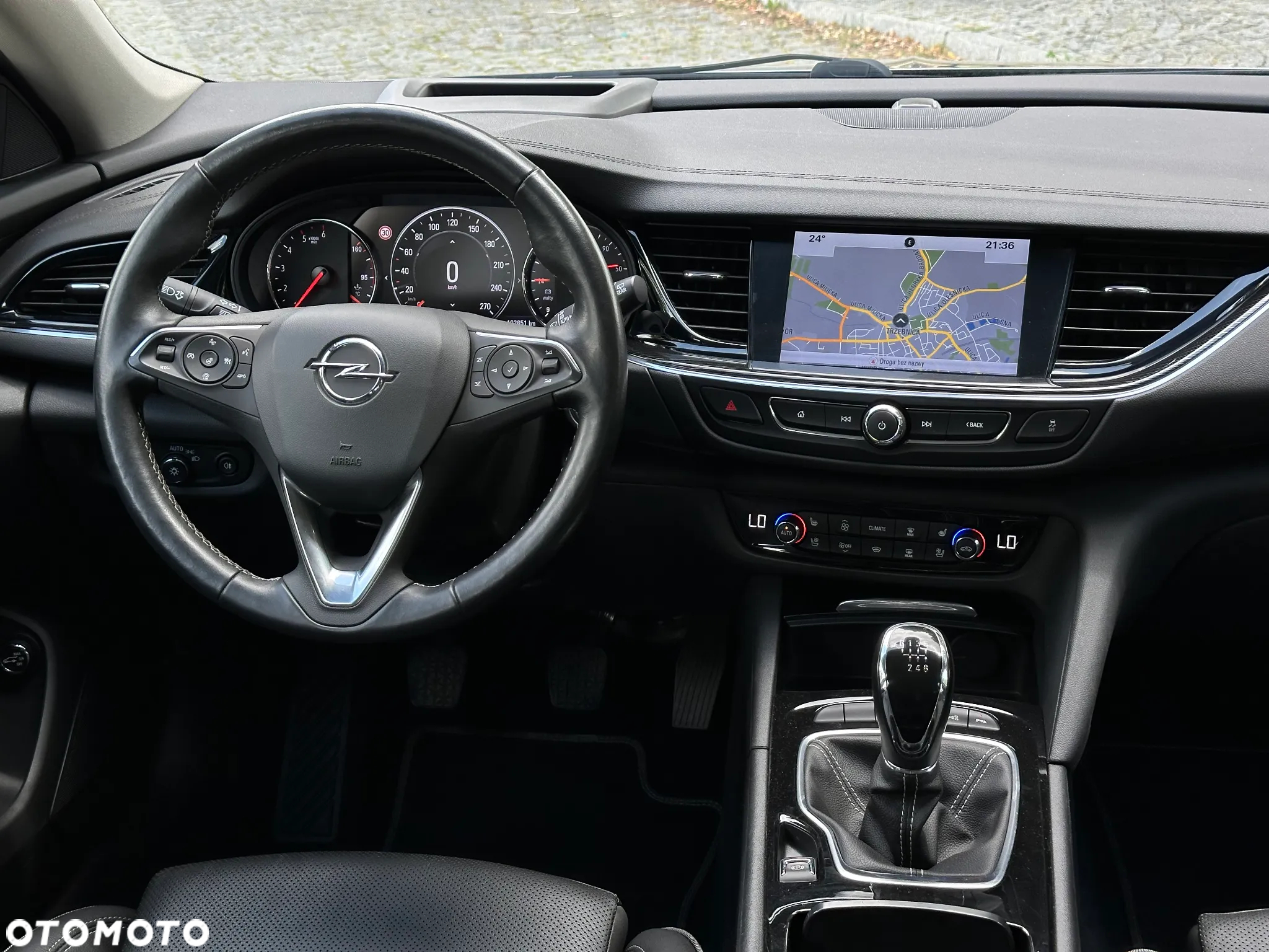 Opel Insignia Sports Tourer 2.0 Diesel 4x4 Ultimate Exclusive - 8