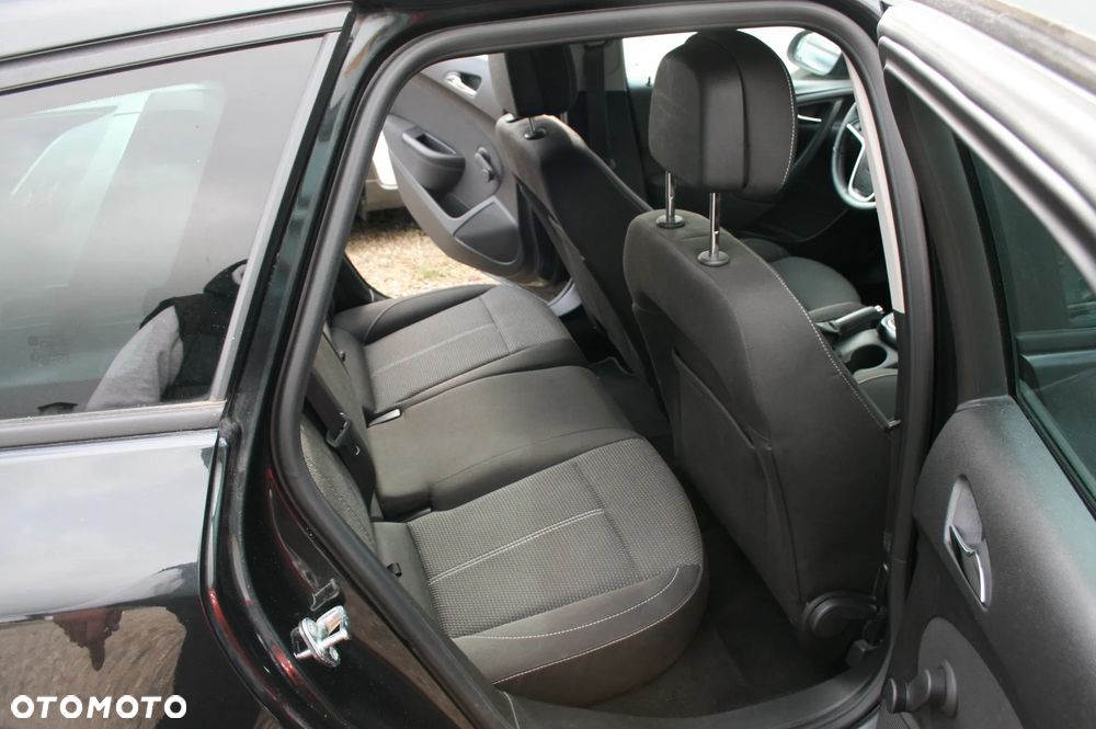Opel Astra 1.4 Turbo Active - 10