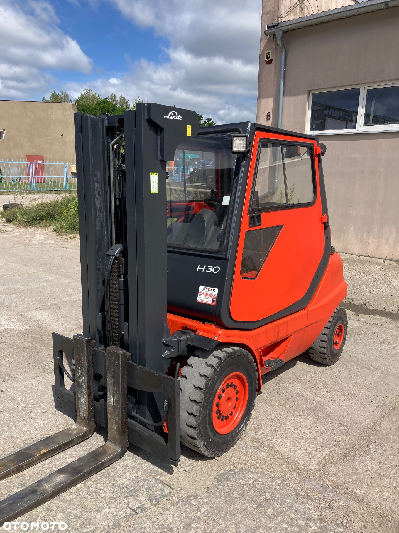 Linde [2000] WÓZEK WIDŁOWY LINDE H30D diesel 3t - 6