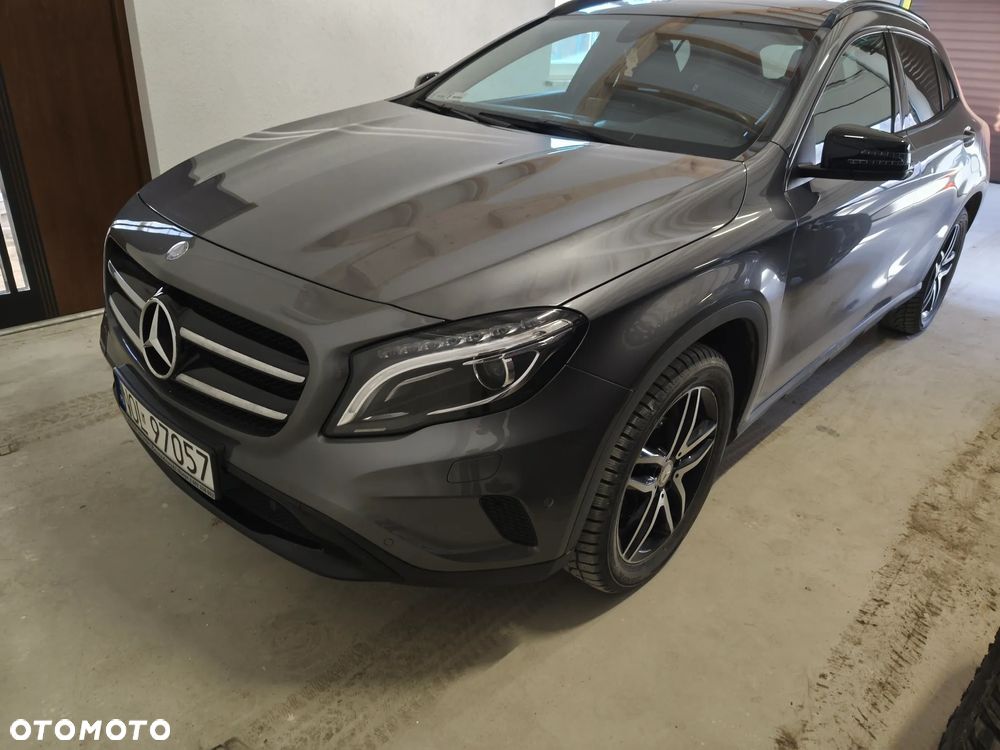 Mercedes-Benz GLA 250 4-Matic - 1