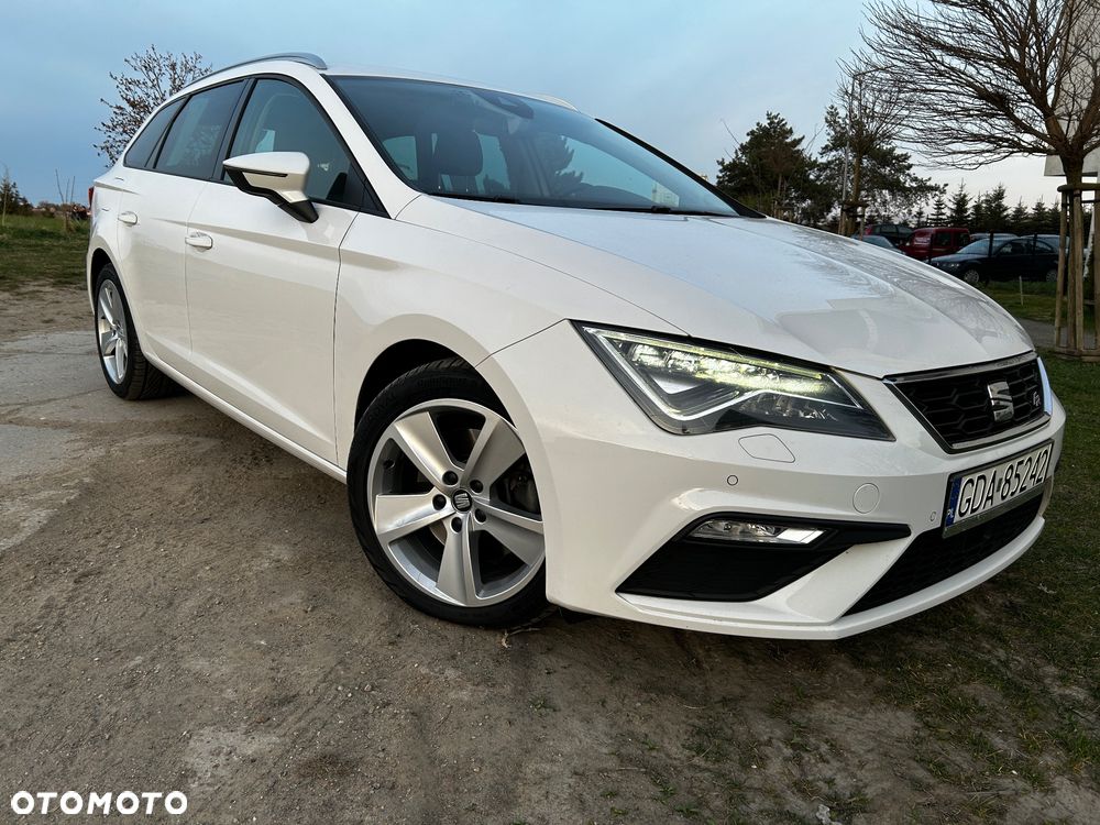 Seat Leon Sportstourer 2.0 TSI DSG OPF FR - 3