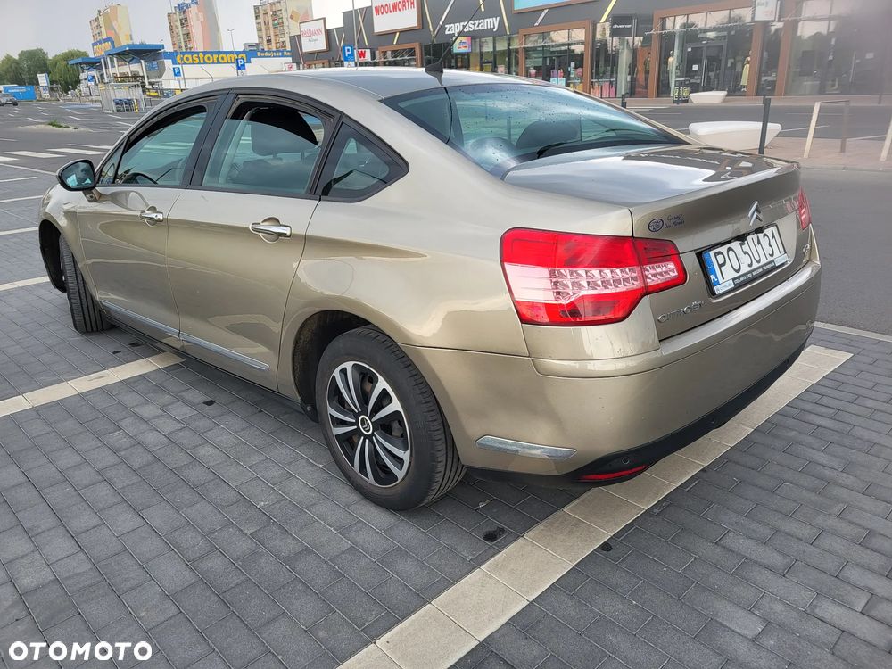 Citroën C5 1.6 HDi Attraction - 8