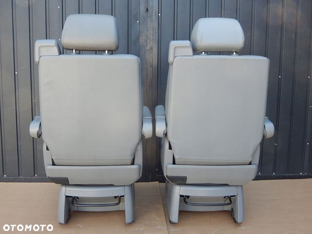 vw t5 t6 multivan california fotel obrotowy podłokietnik 2 rząd alcantara - 5