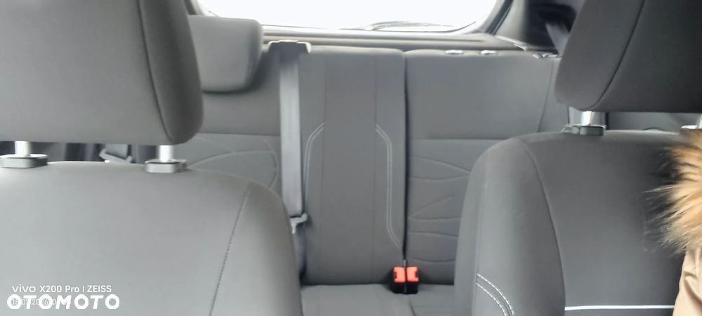 Ford Fiesta - 10