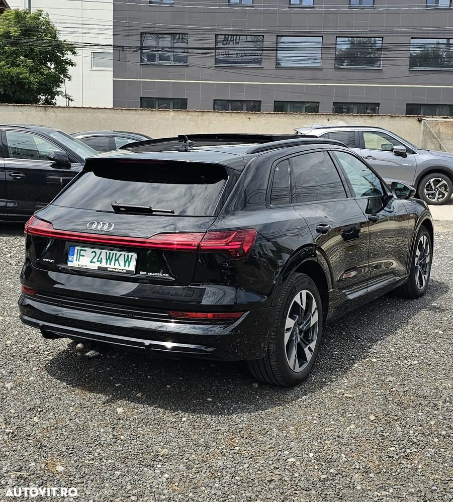 Audi e-tron - 4