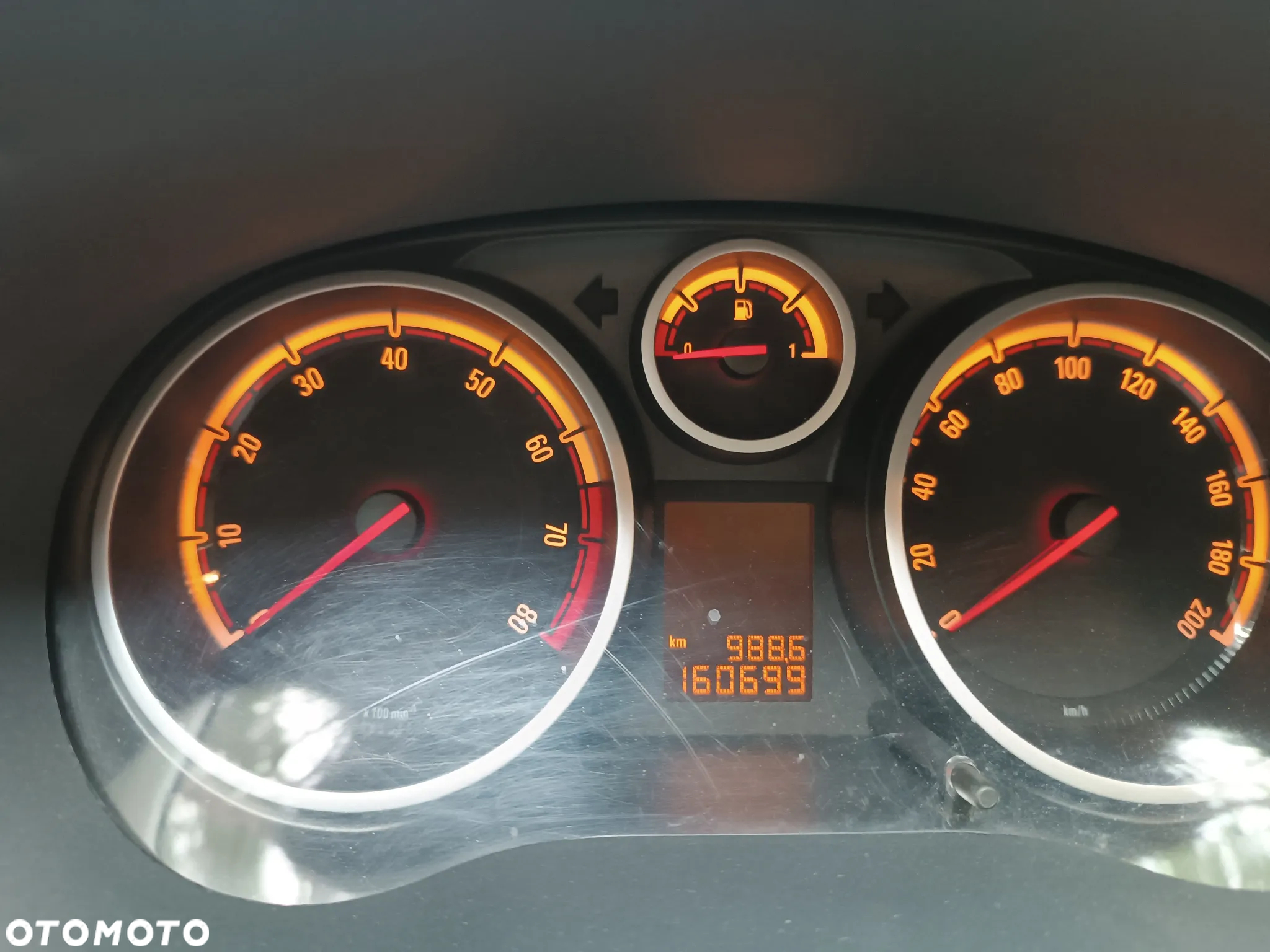 Opel Corsa 1.2 16V Essentia - 9