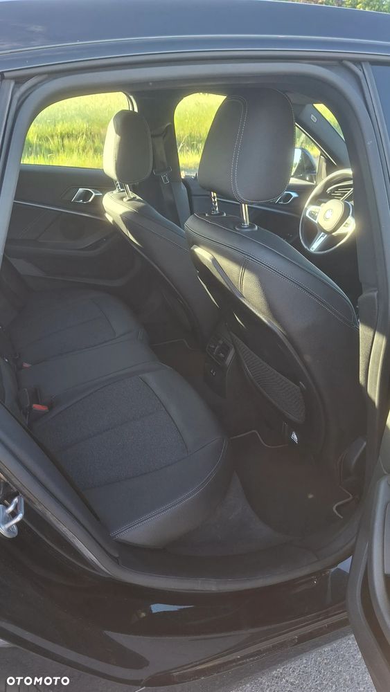 BMW Seria 2 218i M Sport sport - 13