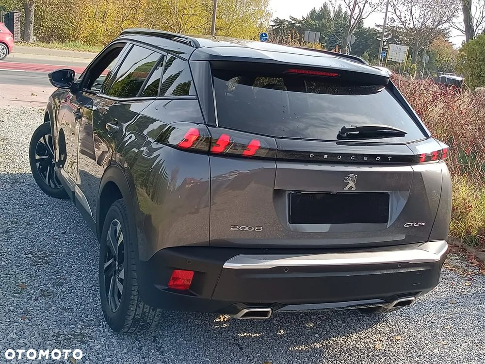Peugeot 2008 1.2 PureTech GT Line S&S - 11