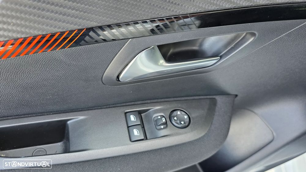 Peugeot 208 1.2 PureTech Active Pack - 15