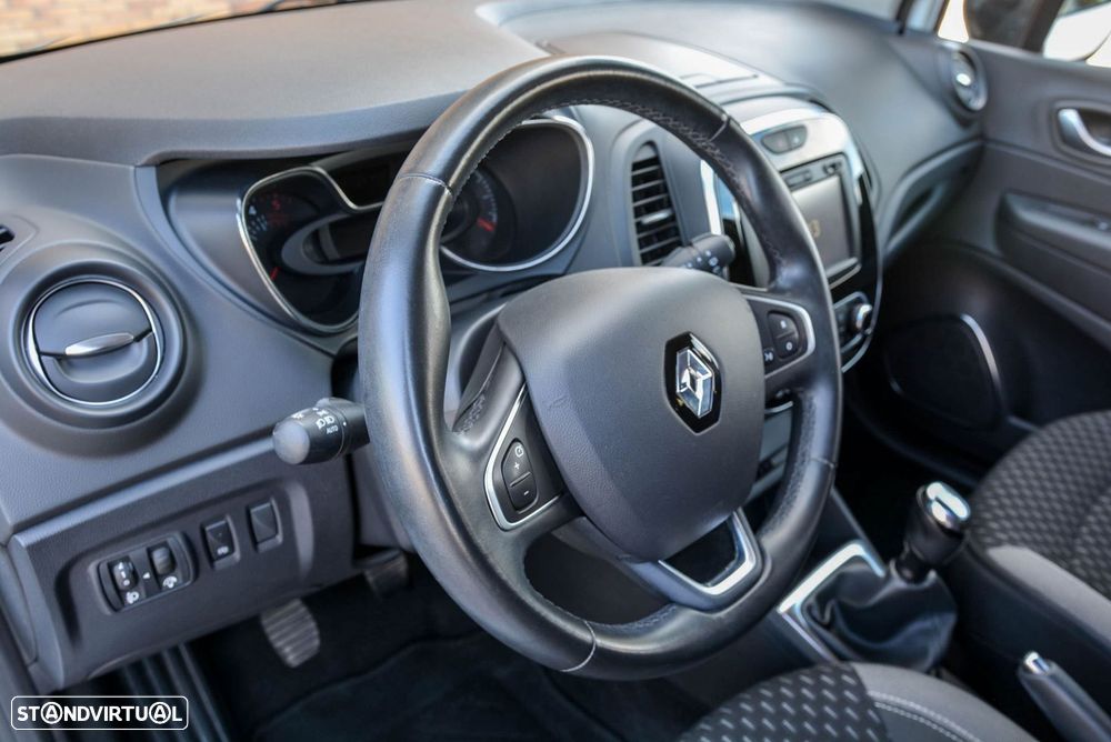 Renault Captur 1.5 dCi Exclusive - 10