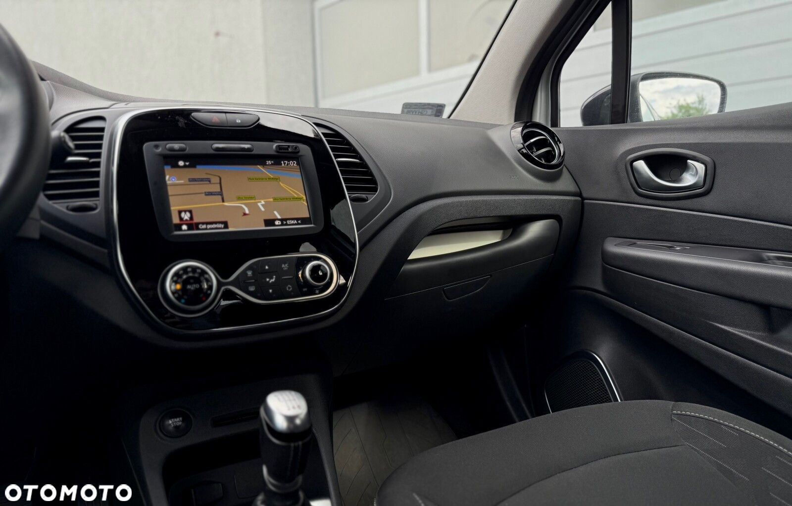 Renault Captur - 10