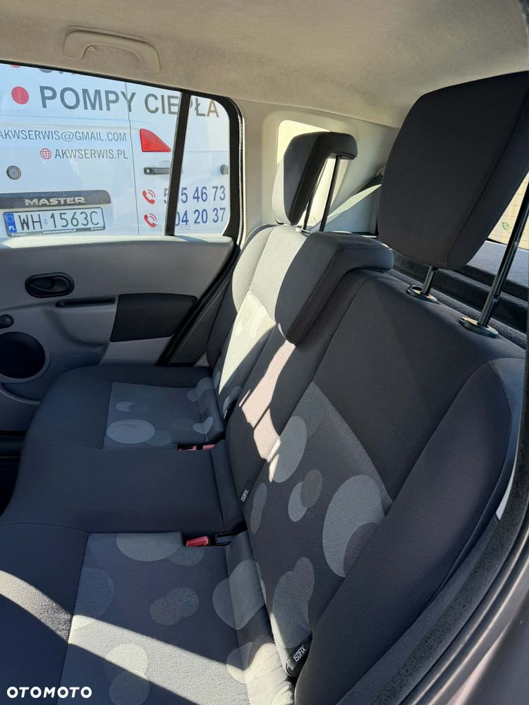 Renault Modus - 16