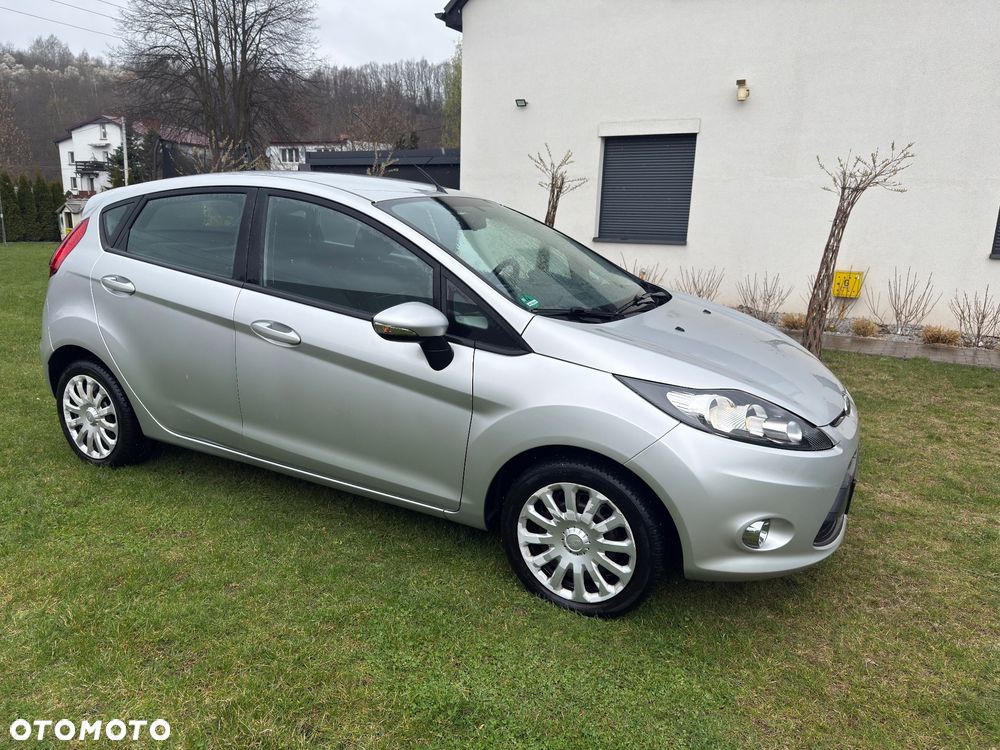 Ford Fiesta 1.25 Champions Edition - 1