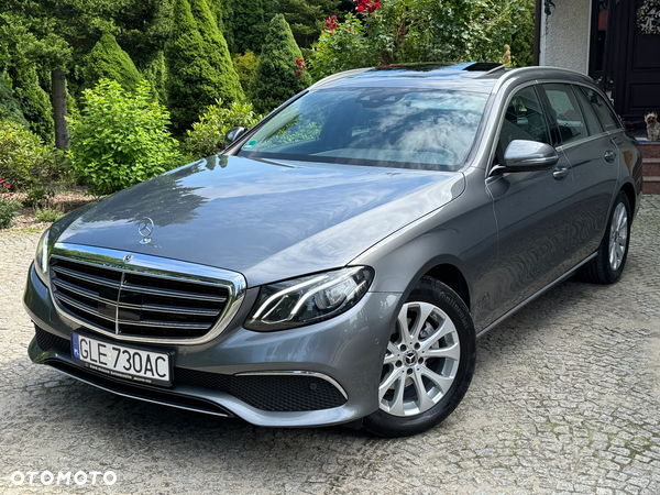 Mercedes-Benz Klasa E 200 d T 9G-TRONIC Exclusive
