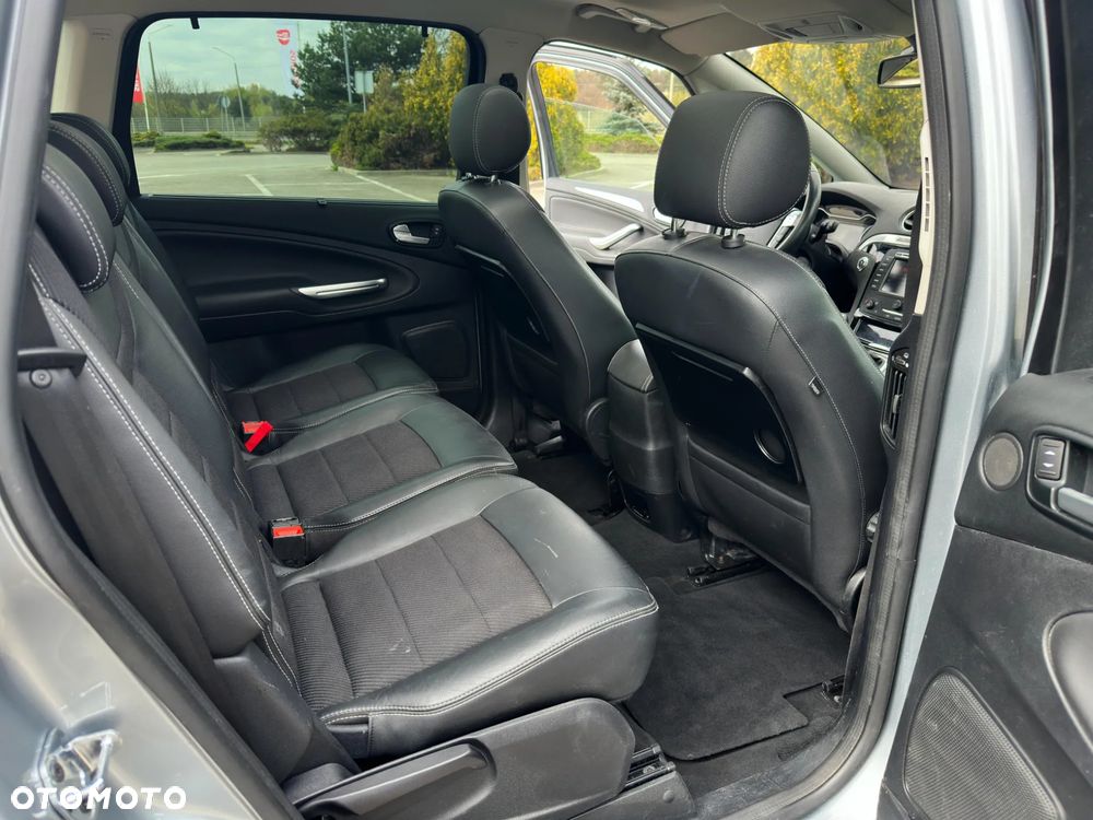 Ford S-Max 2.0 TDCi DPF Titanium - 30