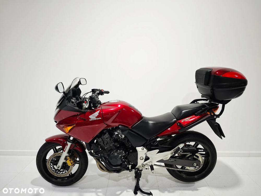 Honda CBF - 4