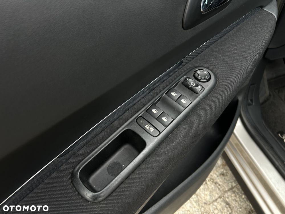 Peugeot 3008 - 15