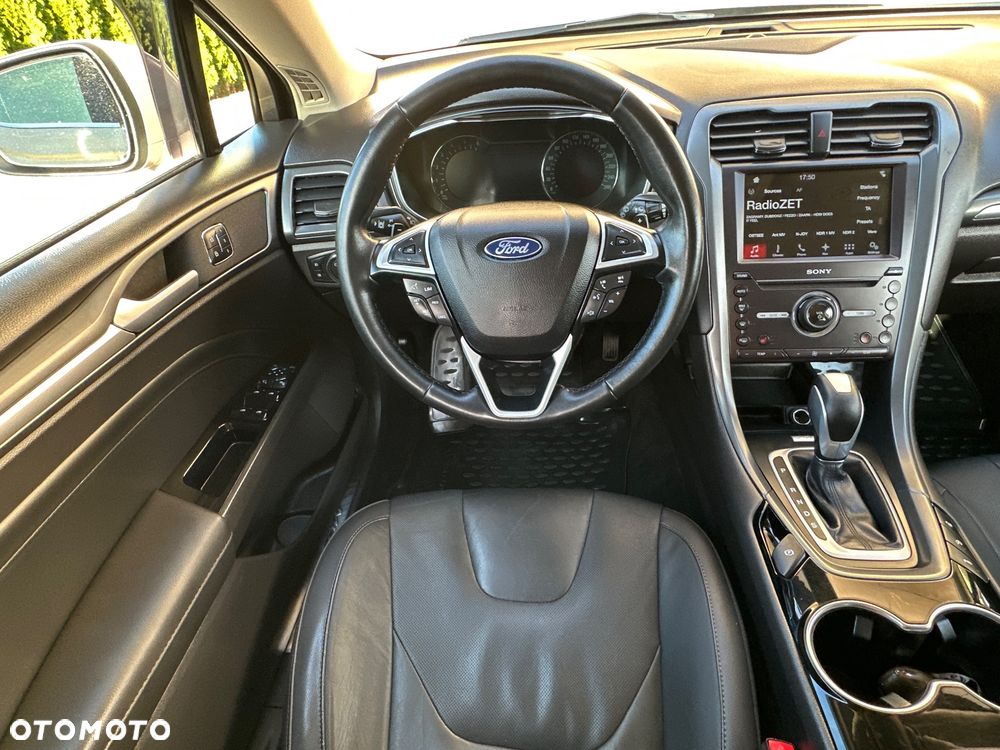 Ford Mondeo 2.0 TDCi PowerShift-Aut Allrad Titanium - 28