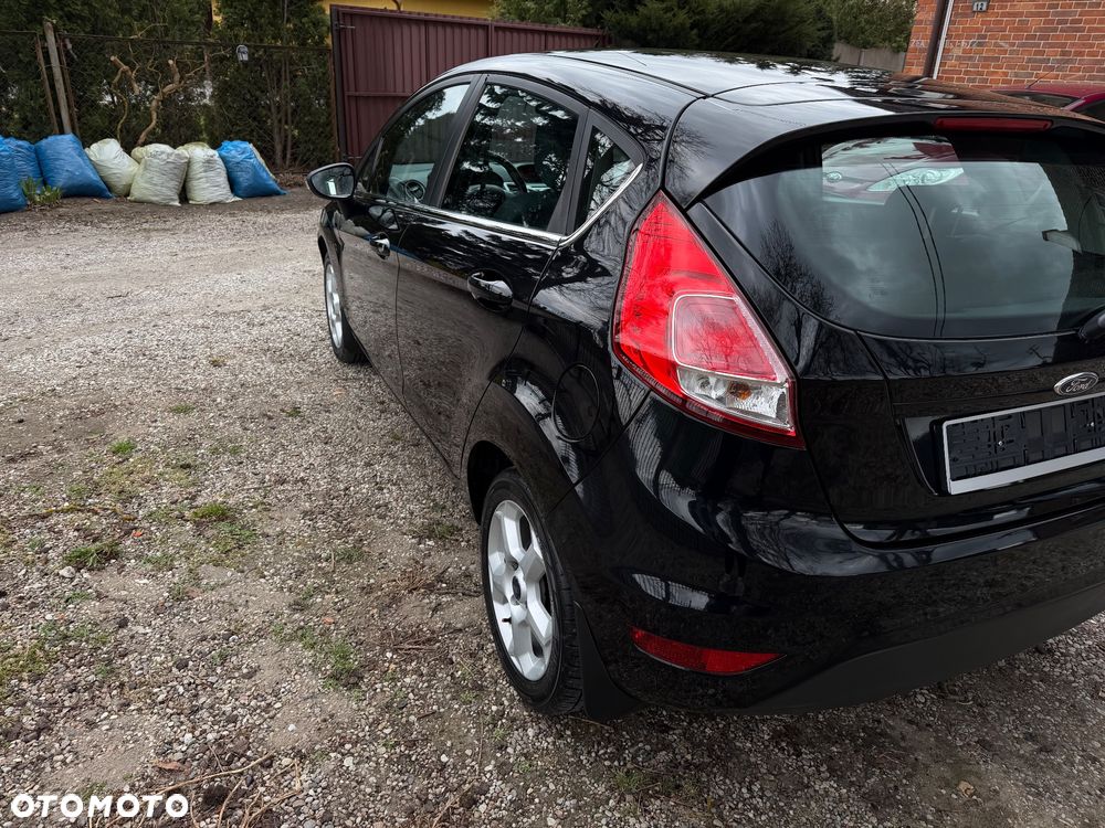 Ford Fiesta 1.4 TDCi Ambiente - 4