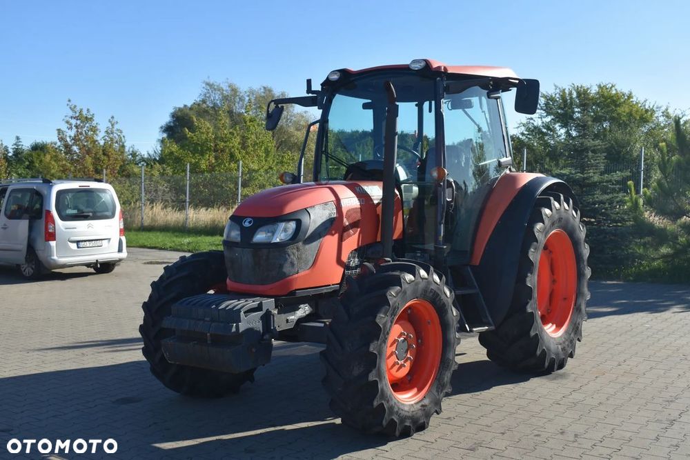Kubota M9960 - 2