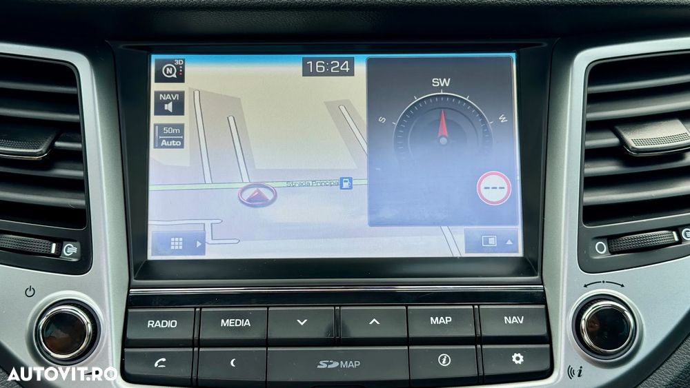 Hyundai Tucson blue 1.7 CRDi 2WD DCT Style - 18